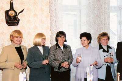 The Baroness, Cox of Queensbury (in the middle) and Tatiana Pereverzeva (left) at the meeting with The First Lady of Ukraine(second right) Ludmila Kuchma in Kiev