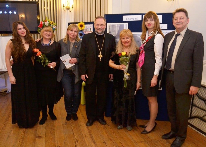 Anastasia Golovina (soprano), Tatiana Pereverzrva-Birch (Trustee CRF), Ludmila Pekarska (Ukrainska Dumka), Bishop Hlib Lonchina, A.Sirenko the composer, Irina Tymczyszyn (UBCC), Igor Kyzym (Embassy of Ukraine)